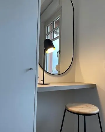 Maria De La Maison Saint-josse *